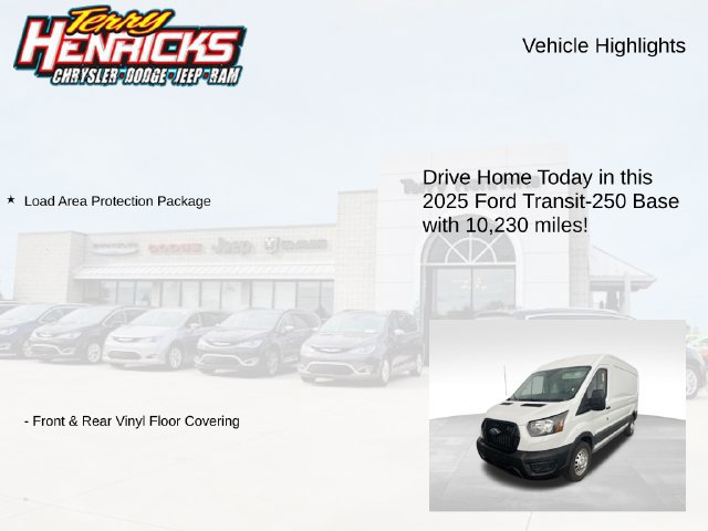 Used 2025 Ford Transit 250 148 Medium Roof Extended AWD w/ Load Area Protection Package image 4