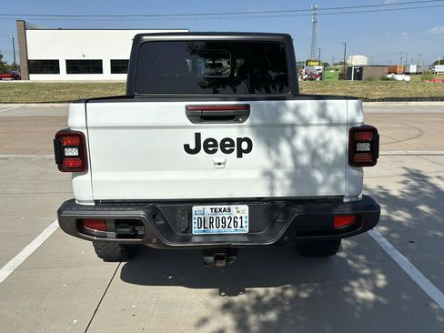 Used 2021 Jeep Gladiator Sport AWD/4WD image 10