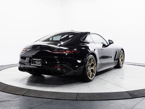 Used 2025 Mercedes-Benz AMG GT 63 image 29