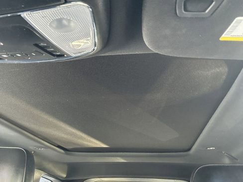 Used 2016 Jeep Grand Cherokee Overland image 13