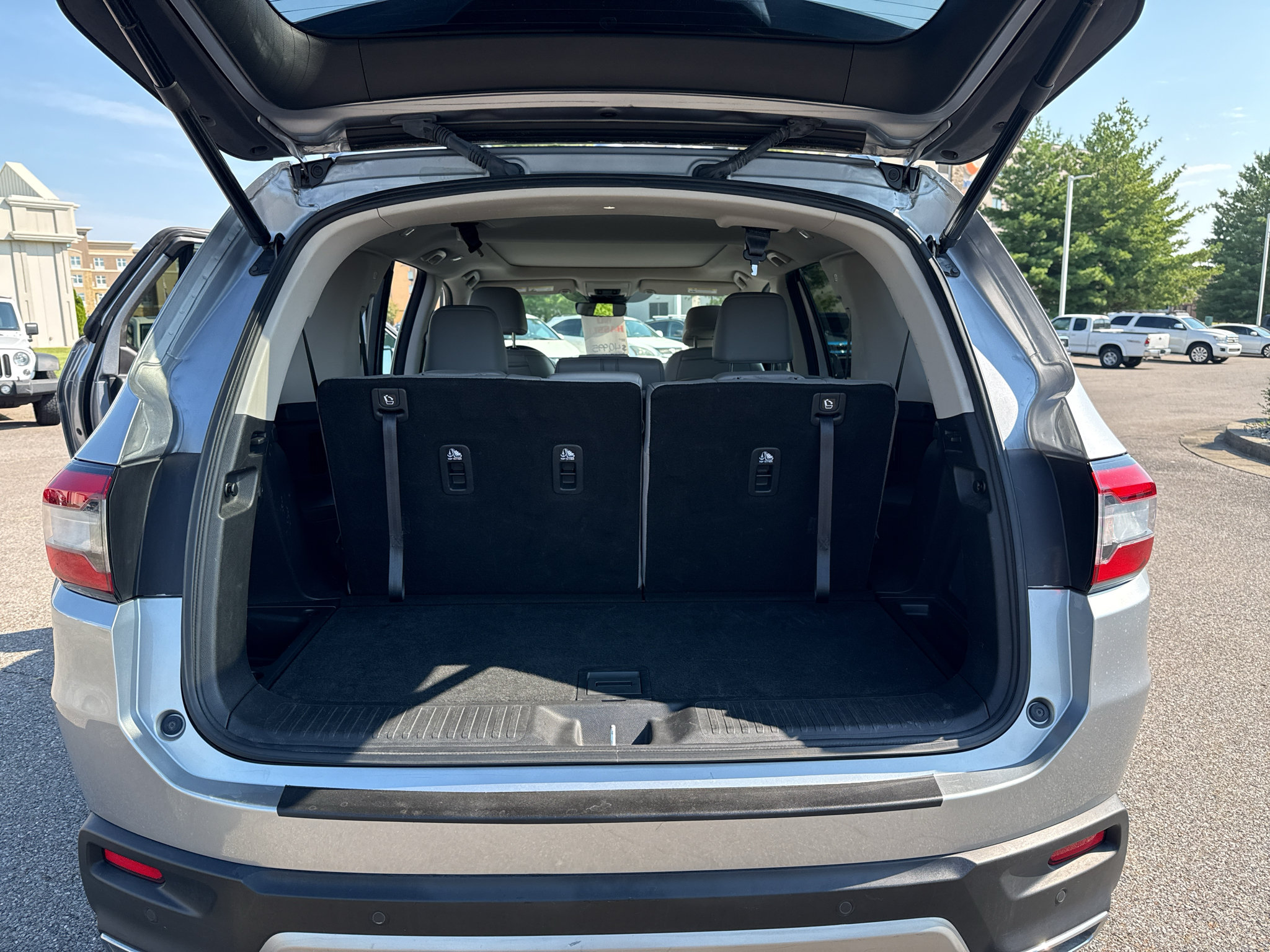 Used 2023 Honda Pilot Elite image 12