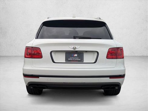 Used 2020 Bentley Bentayga image 7
