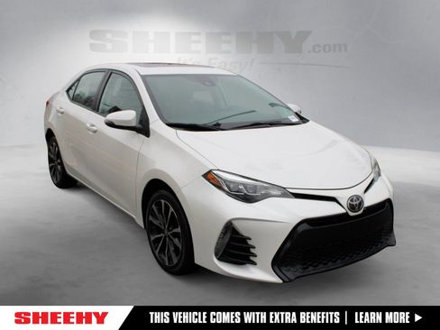 Certified 2017 Toyota Corolla XSE image 1