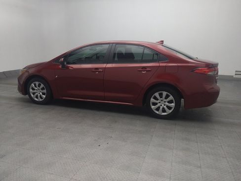 Used 2022 Toyota Corolla LE FWD image 3