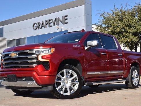 Used 2025 Chevrolet Silverado 1500 High Country w/ High Country Premium Package image 1