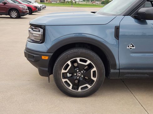 Used 2024 Ford Bronco Sport Outer Banks w/ Tech Package image 9