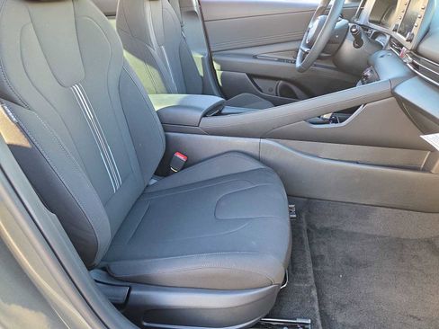New 2026 Hyundai Elantra SEL Sport Premium image 22