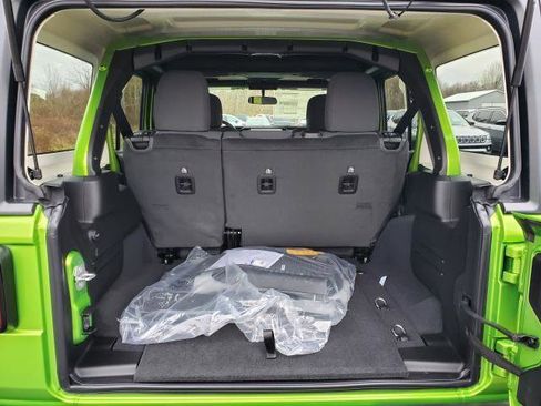 New 2026 Jeep Wrangler Sport AWD/4WD image 21