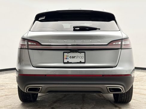 Used 2022 Lincoln Nautilus Reserve image 4