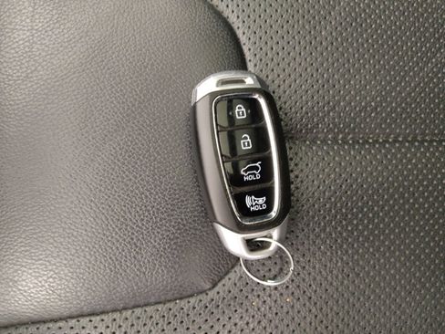 Used 2020 Hyundai Santa Fe SEL w/ Cargo Package AWD/4WD image 32