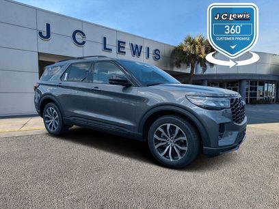 New 2025 Ford Explorer ST-Line