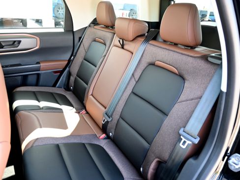 New 2025 Ford Bronco Sport Outer Banks image 34