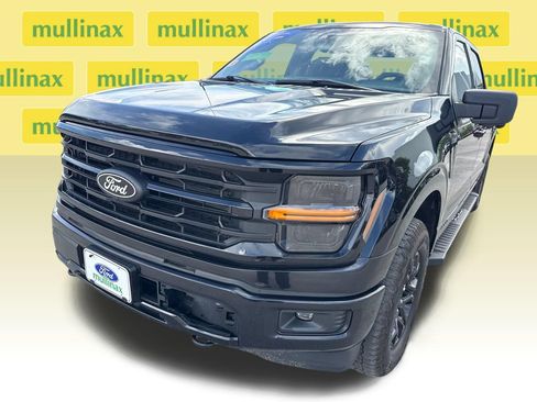 Used 2024 Ford F150 XLT w/ XLT Black Appearance Package AWD/4WD image 10