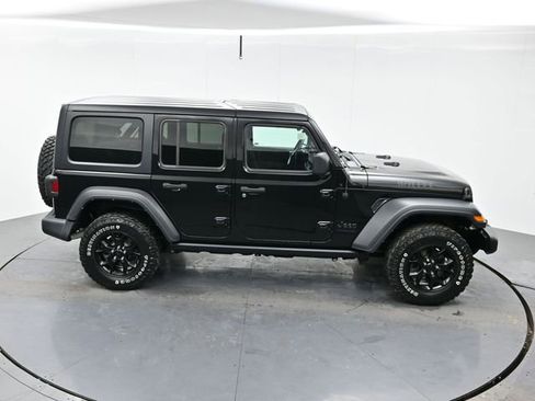 Used 2022 Jeep Wrangler Unlimited Sport image 36