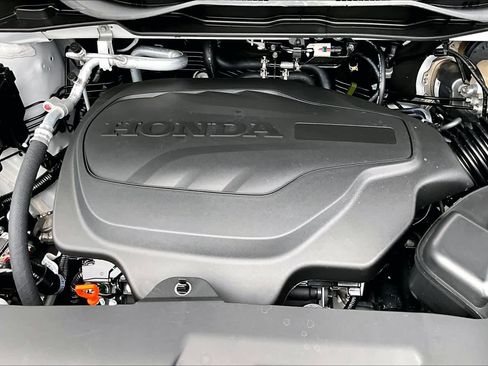 New 2026 Honda Odyssey Elite image 17