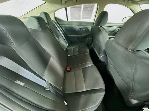 Certified 2025 Nissan Sentra SV FWD image 34