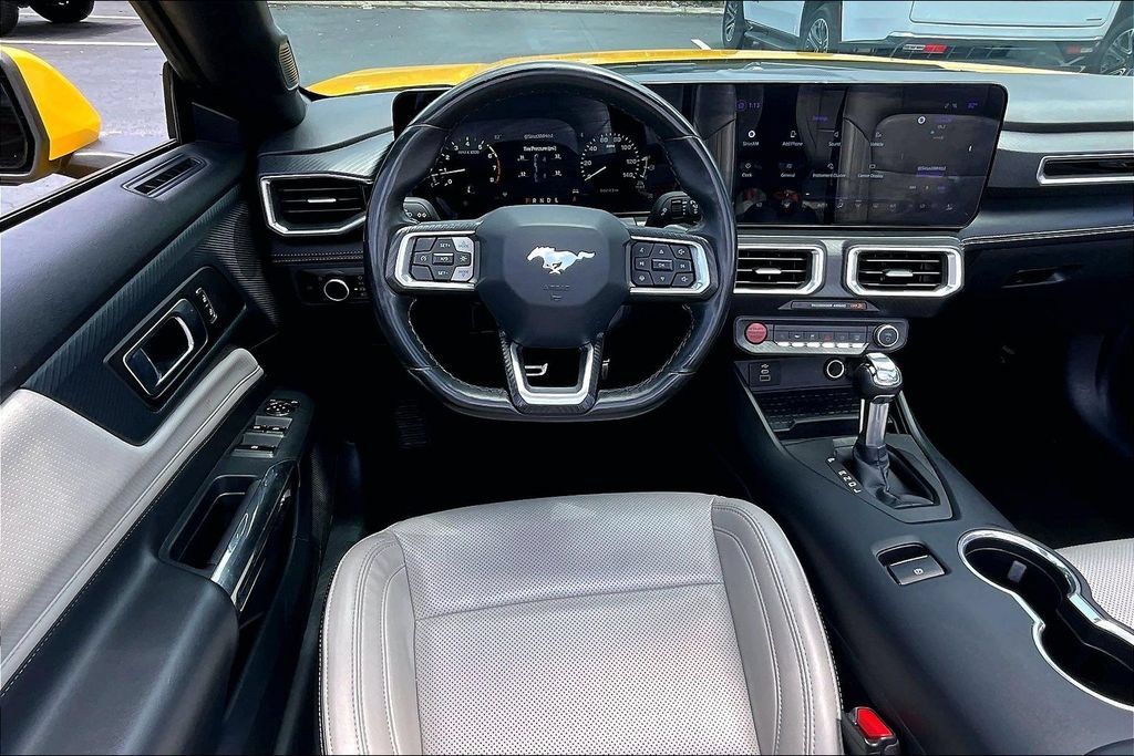 Used 2024 Ford Mustang Premium RWD image 8