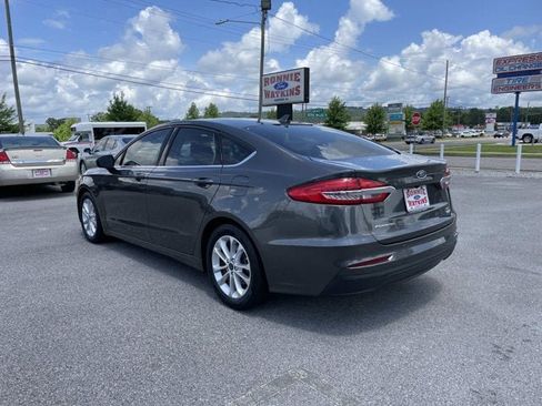 Used 2019 Ford Fusion SE FWD image 6