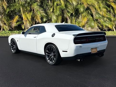 Used 2022 Dodge Challenger R/T Scat Pack w/ Driver Convenience Group image 7