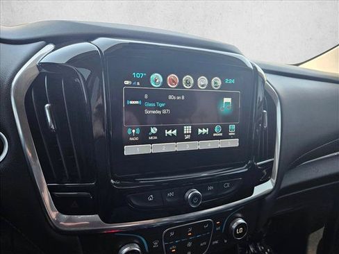 Used 2019 Chevrolet Traverse RS FWD image 13
