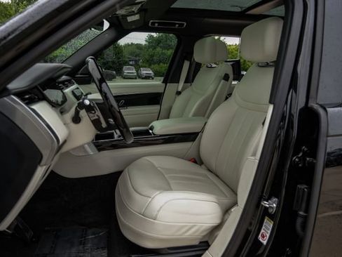 Used 2025 Land Rover Range Rover Long Wheelbase Autobiography AWD/4WD image 44