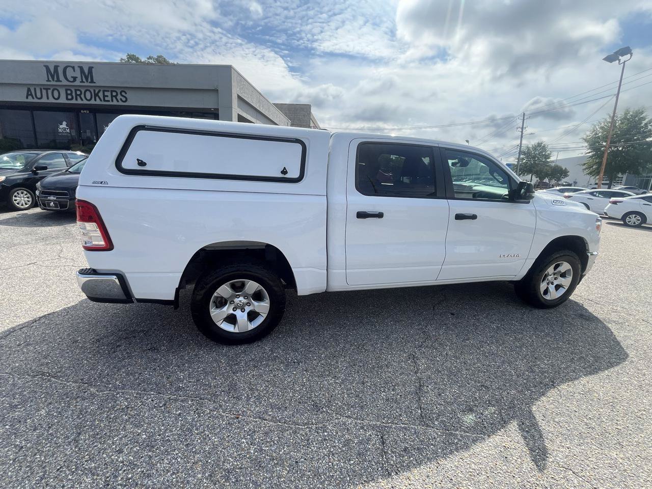 Used 2023 RAM 1500 Lone Star w/ Trailer Tow Group AWD/4WD image 28