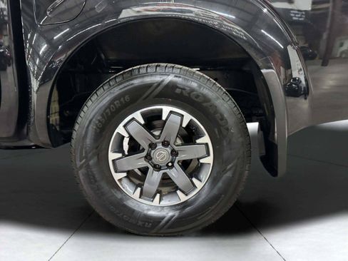 Used 2017 Nissan Frontier PRO-4X w/ Pro-4x Luxury Package AWD/4WD image 54