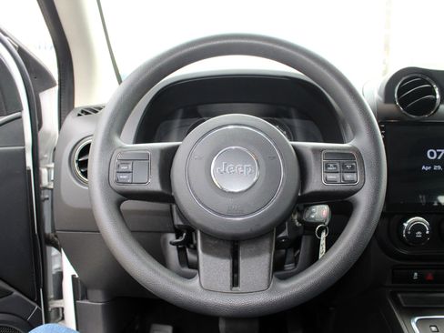 Used 2014 Jeep Compass Sport w/ Power Value Group AWD/4WD image 11