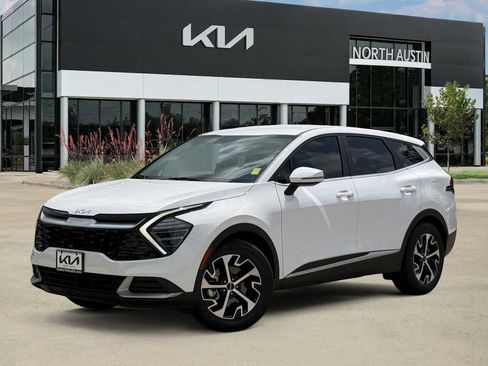 Certified 2025 Kia Sportage EX FWD image 1