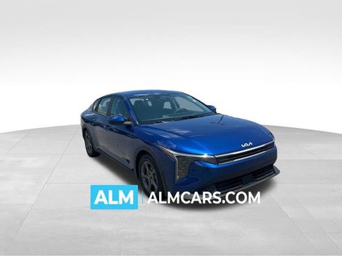 Used 2025 Kia K4 FWD image 1