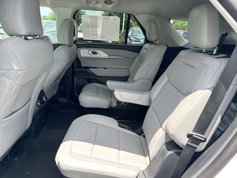 New 2026 Ford Explorer Active w/ Active Comfort Package AWD/4WD image 26