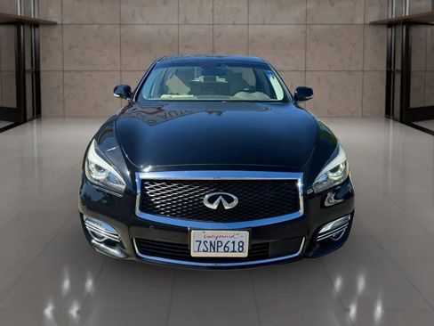 Used 2016 INFINITI Q70 3.7 w/ Technology Package image 2