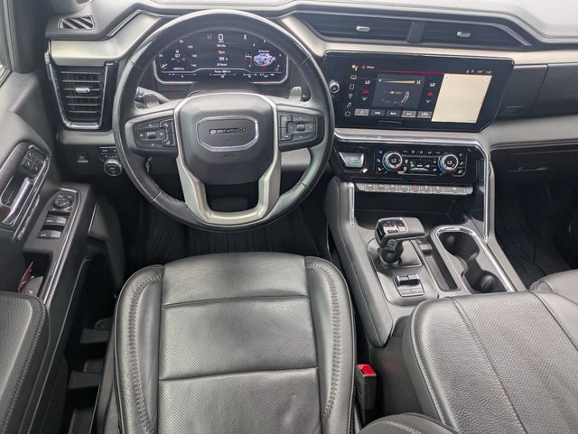 Used 2024 GMC Sierra 1500 Denali w/ Denali Reserve Package AWD/4WD image 17