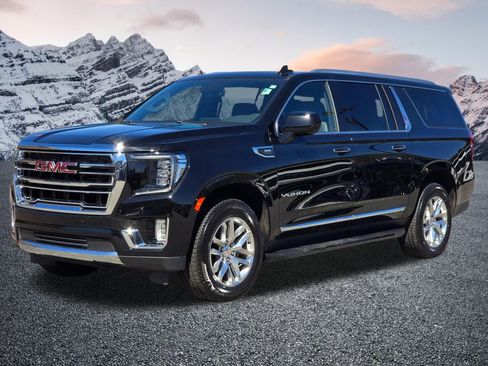 Certified 2023 GMC Yukon XL SLT image 2