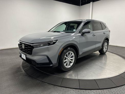 Used 2023 Honda CR-V EX image 1