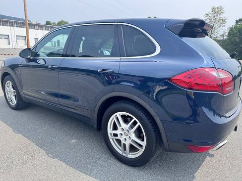 Used 2013 Porsche Cayenne Diesel AWD/4WD image 13