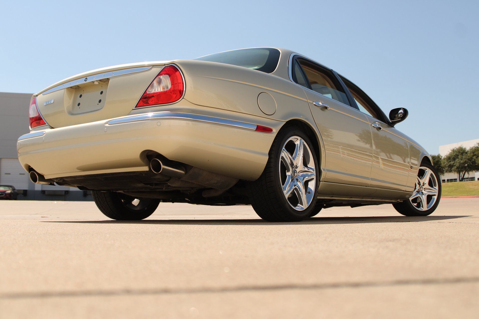 Used 2006 Jaguar XJ8 RWD image 23