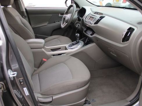 Used 2015 Kia Sportage LX FWD image 10