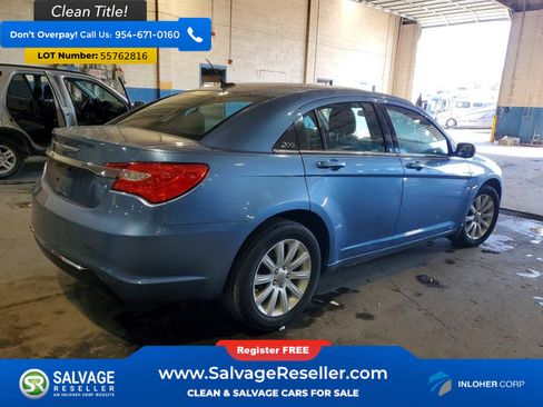 Used 2011 Chrysler 200 Touring w/ Cold Weather Group FWD image 4