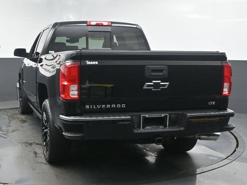 Used 2018 Chevrolet Silverado 1500 LTZ Z71 w/ LTZ Plus Package AWD/4WD image 35
