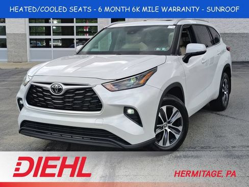 Used 2023 Toyota Highlander XLE AWD/4WD image 1