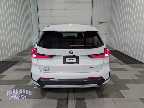 Used 2026 BMW X1 xDrive28i AWD/4WD image 3