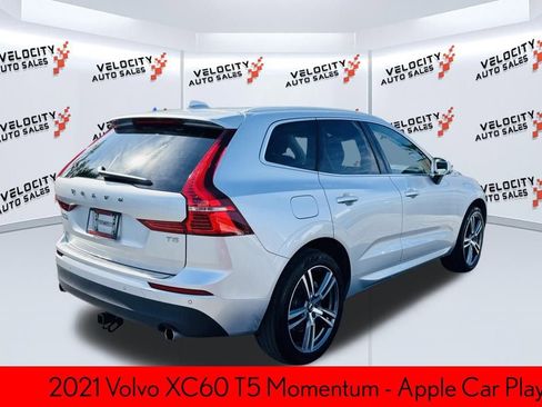 Used 2021 Volvo XC60 T5 Momentum w/ Protection Package Premier image 3