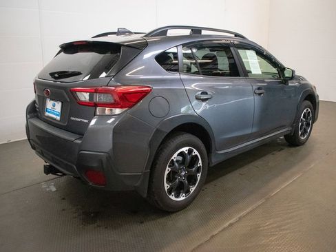 Used 2021 Subaru Crosstrek 2.0i Premium w/ Moonroof Package AWD/4WD image 4