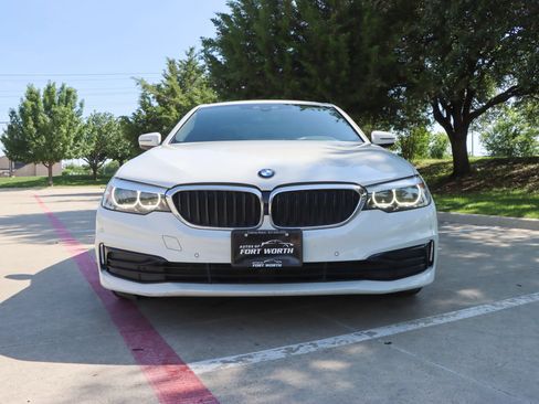 Used 2019 BMW 530i RWD image 2