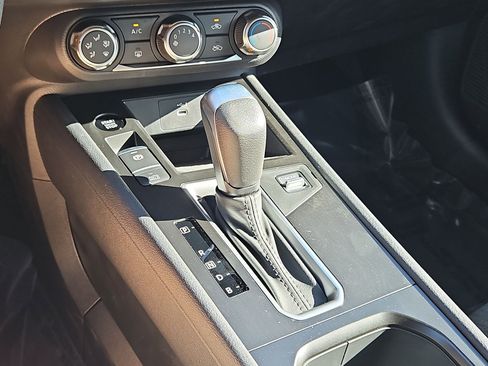 New 2026 Nissan Kicks S image 18