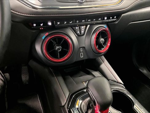 Used 2025 Chevrolet Blazer RS w/ Driver Confidence II Package image 26