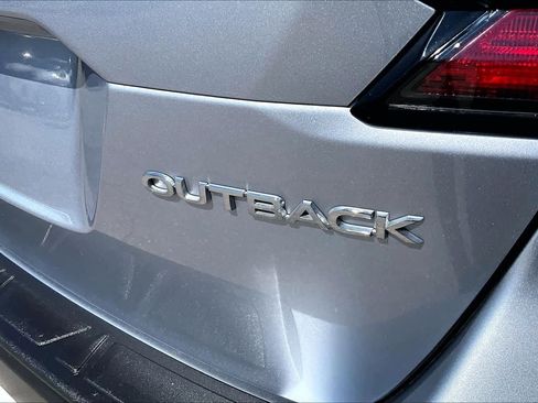 Used 2021 Subaru Outback Limited w/ Popular Package #2 AWD/4WD image 10