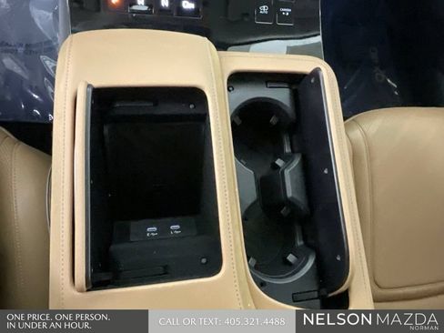 Used 2025 INFINITI QX80 Luxe w/ Exterior Package AWD/4WD image 40