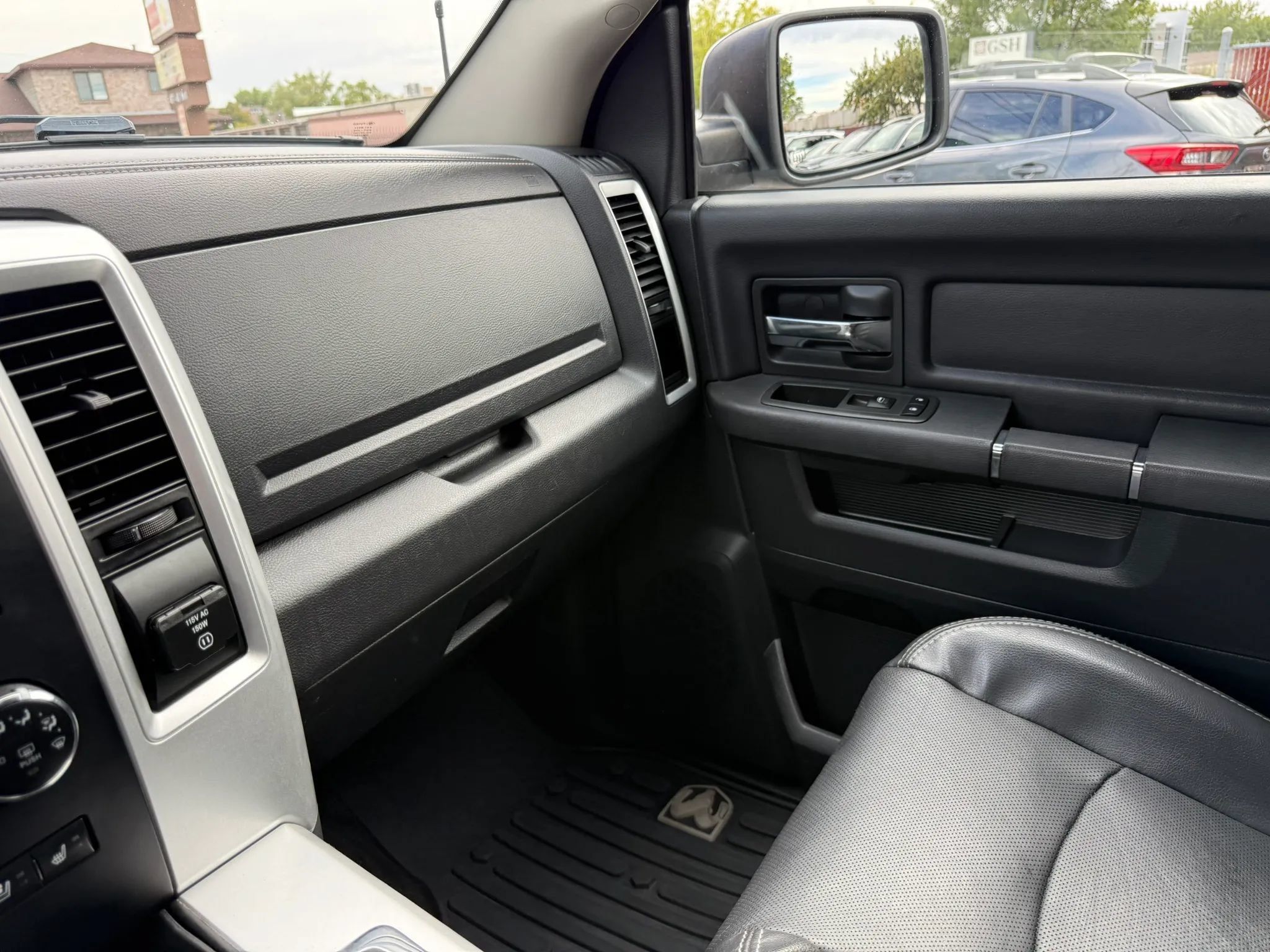 Used 2011 RAM 1500 Sport w/ Sport Premium Group AWD/4WD image 21